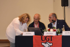 cfedd6eb-b165-41b3-bb00-10240f81c120